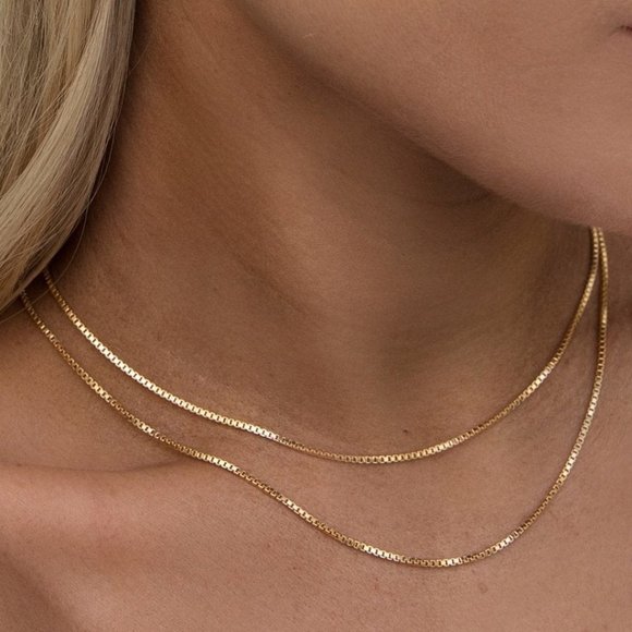 Real 10K Gold Box Chain High Quality, 18" Solid Gold Necklace Stamped 10K Italy - Picture 1 of 5